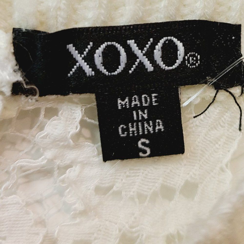 XOXO Sweater Lace Back Cream Fuzzy Soft Striped Womens Small - Picture 6 of 8